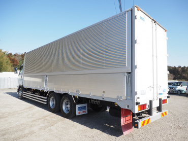 いすゞ ギガ ウイング車 大型 QKG-CYL77B 年式 H28[写真07]