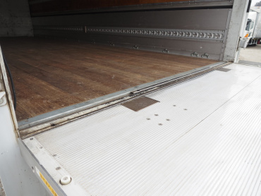 三菱ふそう ファイター ウイング車 中型 TKG-FK61F 年式 H28 [写真29]