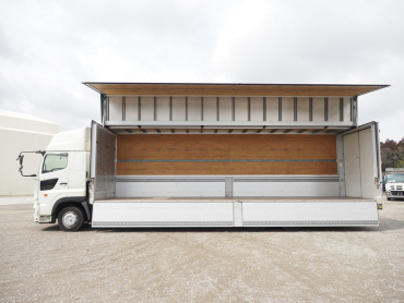 日野 プロフィア ウイング車 大型 2RG-FW1AHG 年式 R1[写真16]