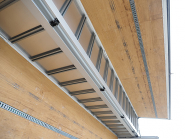 日野 プロフィア ウイング車 大型 2RG-FW1AHG 年式 R1[写真21]