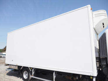 日野 レンジャー 冷凍バン 中型 TKG-FC9JKAA 年式 H26 [写真09]