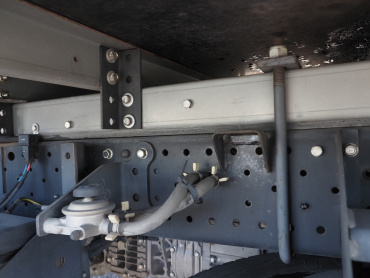 いすゞ エルフ 冷凍バン 小型 TPG-NLR85AN 年式 H28 [写真31]