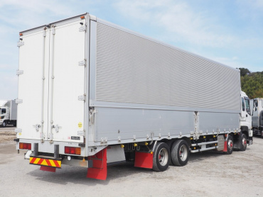 いすゞ ギガ ウイング車 大型 QKG-CYJ77A 年式 H26[写真05]