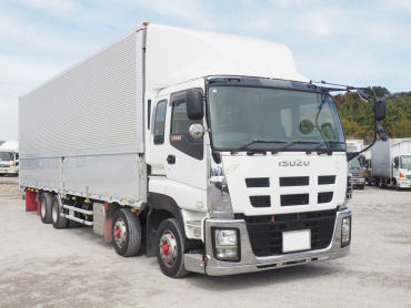 いすゞ ギガ ウイング車 大型 QKG-CYJ77A 年式 H26[写真04]