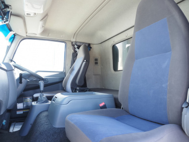 三菱ふそう ファイター ウイング車 中型 TKG-FK64F 年式 H28[写真38]