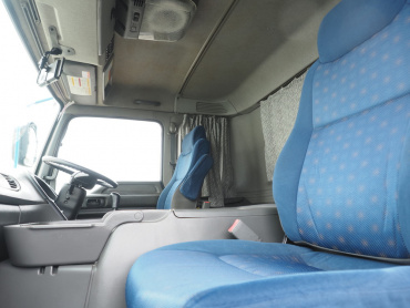 いすゞ ギガ ウイング車 大型 QKG-CYJ77A 年式 H27 [写真36]