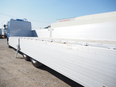 いすゞ ギガ 平ボディ 大型 2PG-CYL77C 年式 R1[写真13]