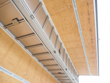 いすゞ ギガ ウイング車 大型 QKG-CYJ77A 年式 H26[写真22]