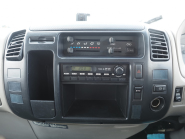 日野 デュトロ ウイング車 小型 BDG-XZU424M 年式 H20[写真28]