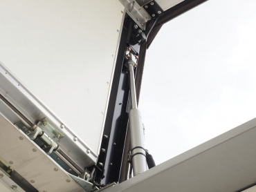 三菱ふそう スーパーグレート ウイング車 大型 QPG-FS64VZ 年式 H29[写真18]