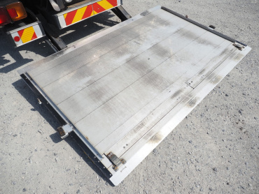 日野 レンジャープロ 冷凍バン 中型 TKG-FD7JMAG 年式 H26 [写真13]