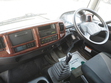 日野 レンジャープロ 冷凍バン 中型 TKG-FD7JMAG 年式 H26 [写真18]