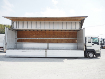 いすゞ ギガ ウイング車 大型 QKG-CYJ77A 年式 H26 [写真10]