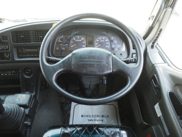 いすゞ ギガ ウイング車 大型 QKG-CYJ77A 年式 H26 [写真30]