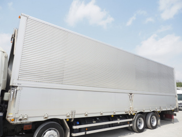 いすゞ ギガ ウイング車 大型 QKG-CYJ77A 年式 H26 [写真14]