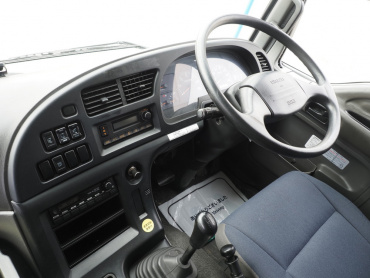 いすゞ ギガ ウイング車 大型 QKG-CYJ77A 年式 H27 [写真31]