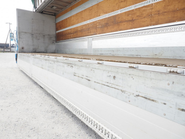 いすゞ ギガ ウイング車 大型 QKG-CYJ77A 年式 H27 [写真19]