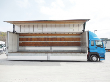 いすゞ ギガ ウイング車 大型 QKG-CYJ77A 年式 H27 [写真10]