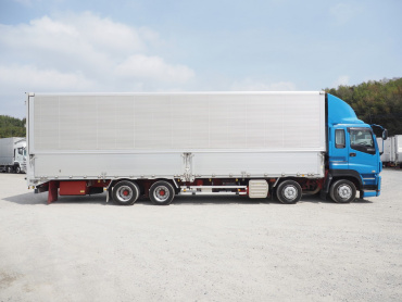 いすゞ ギガ ウイング車 大型 QKG-CYJ77A 年式 H27 [写真08]