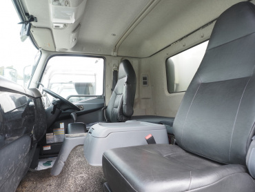 三菱ふそう ファイター 冷凍バン 中型 TKG-FK61F 年式 H27[写真37]