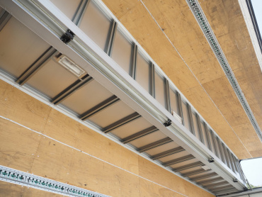 日野 プロフィア ウイング車 大型 QPG-FW1EZEG 年式 H27[写真21]