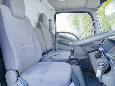 いすゞ エルフ バン車 小型 TKG-NMR85AN 年式 H25[写真22]