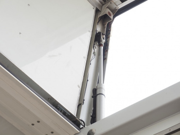 日野 プロフィア 冷凍ウイング 大型 LKG-FR1EZBG 年式 H23[写真17]