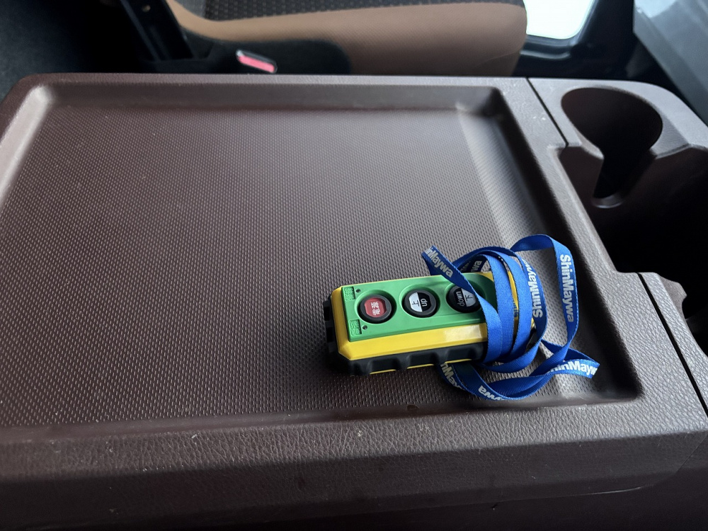 日野 レンジャー ウイング車 中増t 2PG-GD2ABG 年式 R5[写真15]