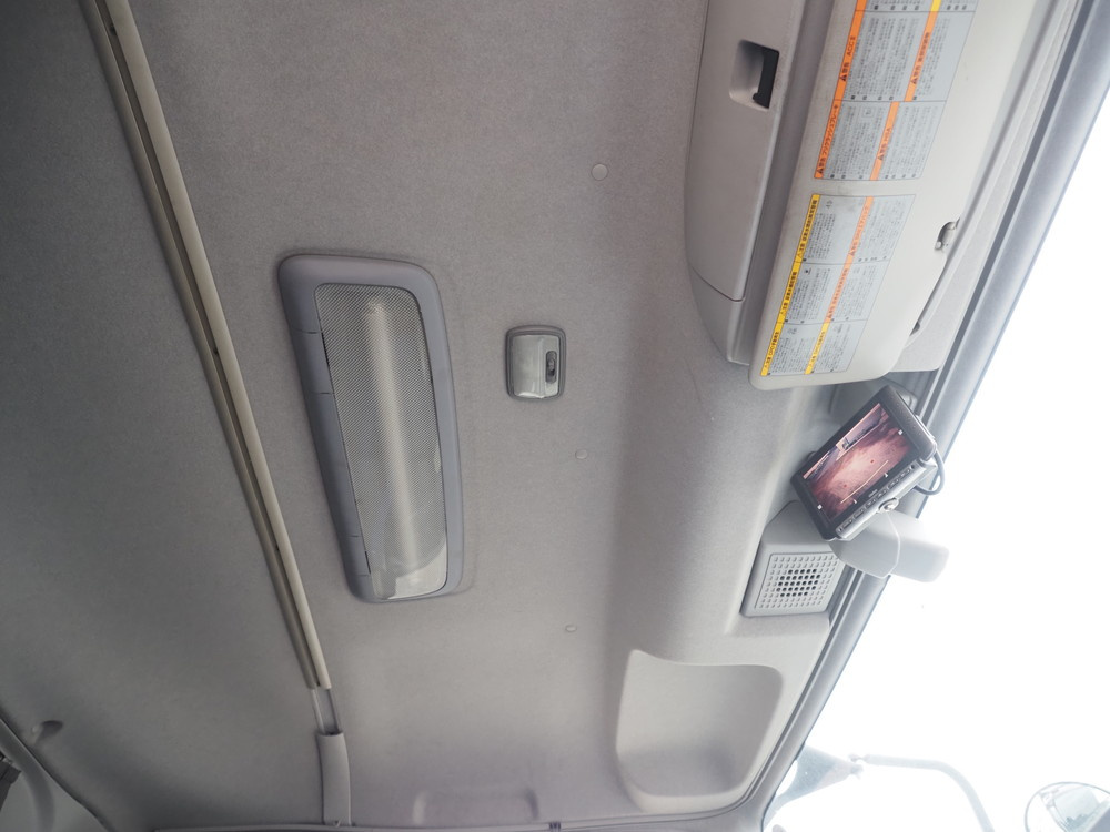 いすゞ ギガ ウイング車 大型 QPG-CYJ77B 年式 H28[写真35]