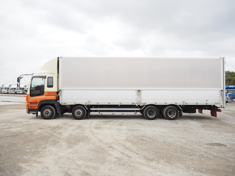 いすゞ ギガ ウイング車 大型 QKG-CYJ77A 年式 H26[写真10]