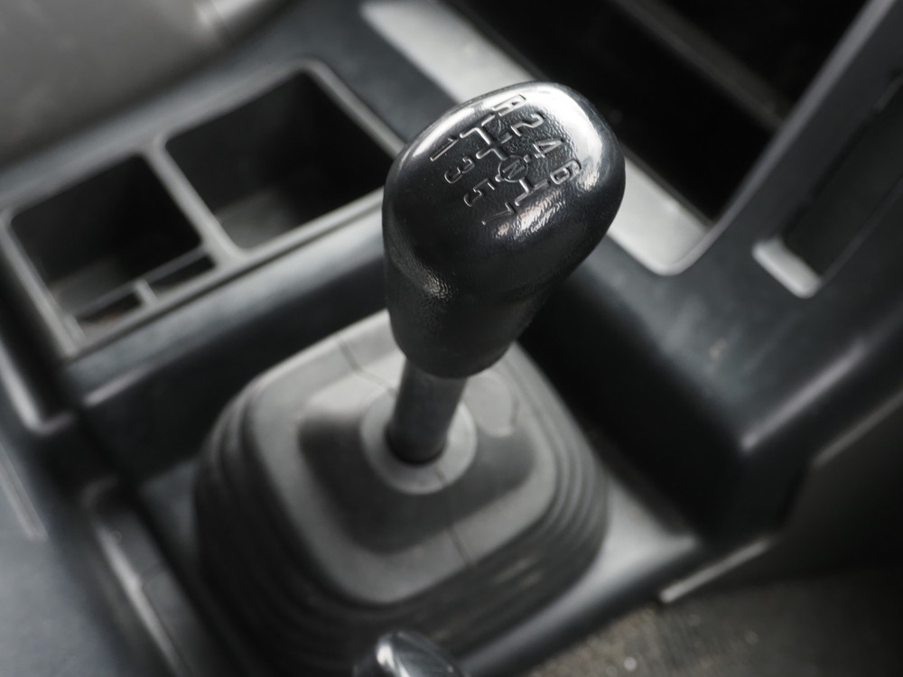 いすゞ ギガ ウイング車 大型 QKG-CYJ77A 年式 H26[写真20]