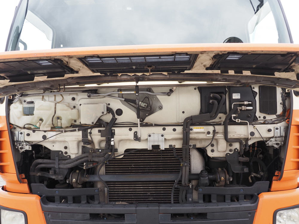 いすゞ ギガ ウイング車 大型 QKG-CYJ77A 年式 H26[写真31]