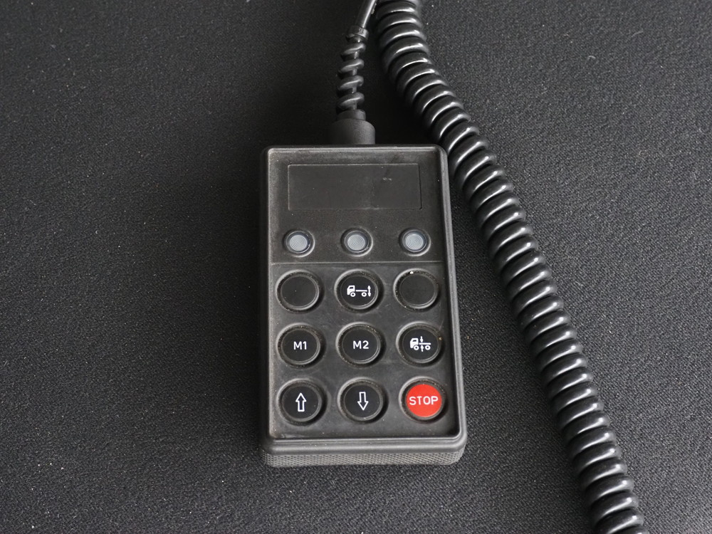 日野 プロフィア 平ボディ 大型 QPG-FW1EXEG 年式 H27[写真27]