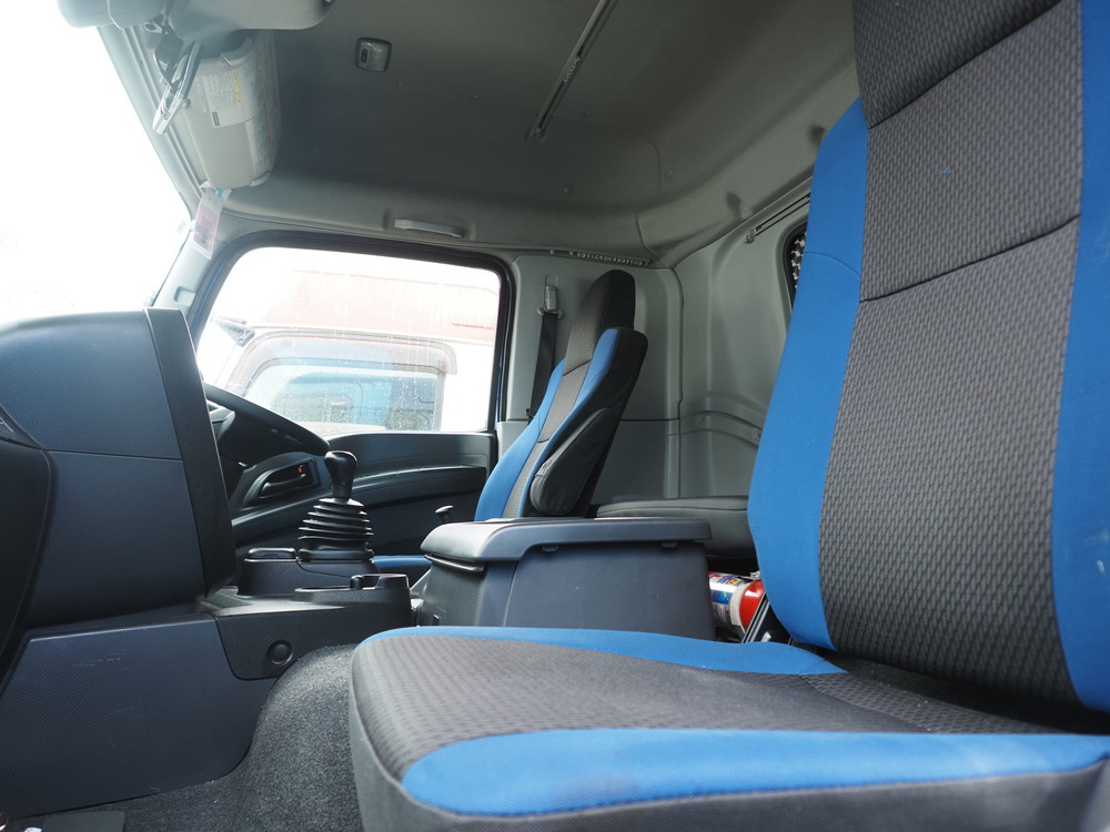 いすゞ  ウイング車 大型 2PG-CYJ77C 年式 R1[写真42]