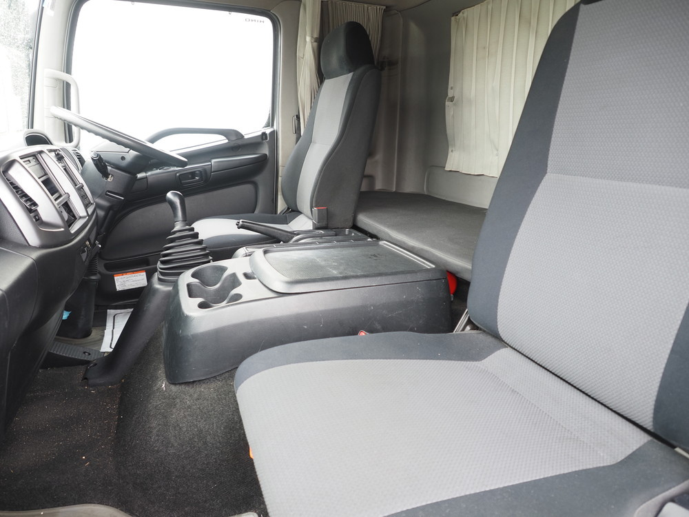 日野 レンジャー ウイング車 中型 TKG-FD9JLAA 年式 H26[写真42]