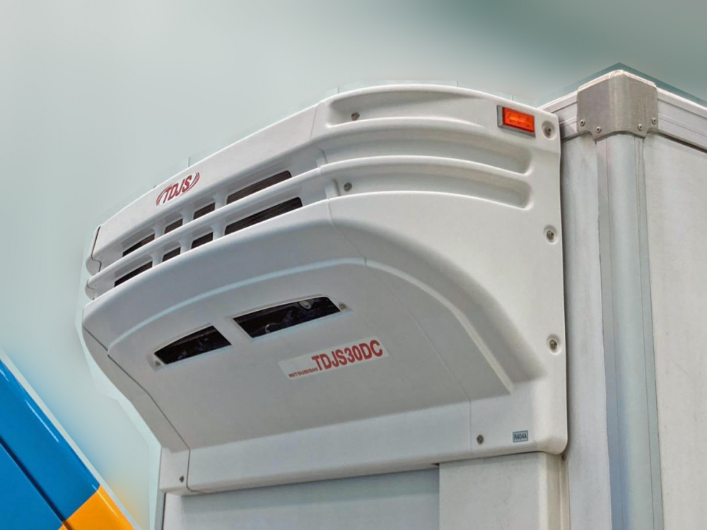 日野 デュトロ 冷凍バン 小型 2RG-XZC605M 年式 R1[写真06]