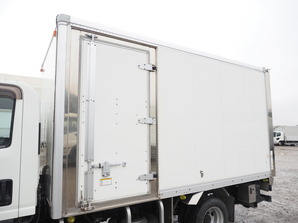 いすゞ エルフ バン車 小型 TPG-NMS85AN 年式 H30[写真10]