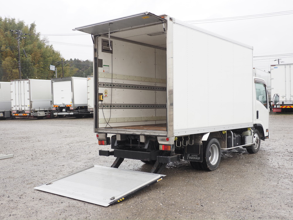 いすゞ エルフ バン車 小型 TPG-NMS85AN 年式 H30[写真13]