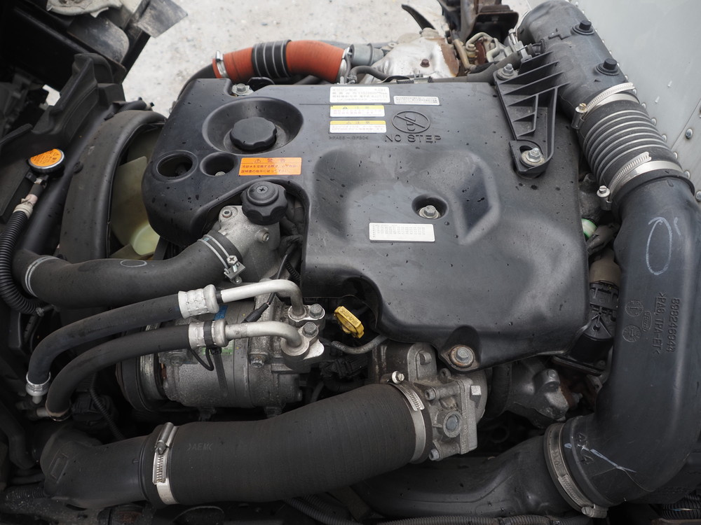 いすゞ エルフ バン車 小型 TPG-NMS85AN 年式 H30[写真27]