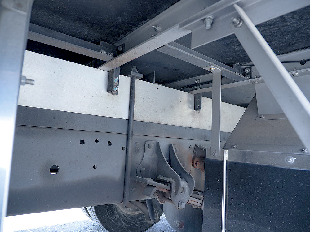 日野  冷凍バン 中型 2KG-FD2ABA 年式 R3[写真45]