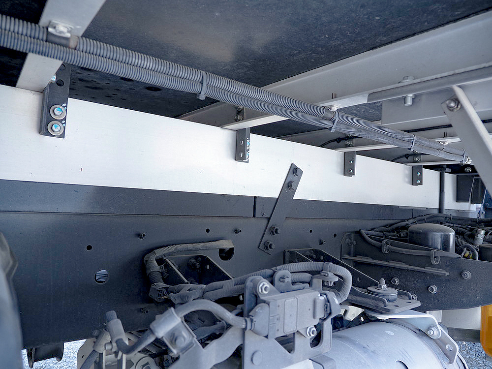 日野  冷凍バン 中型 2KG-FD2ABA 年式 R3[写真44]