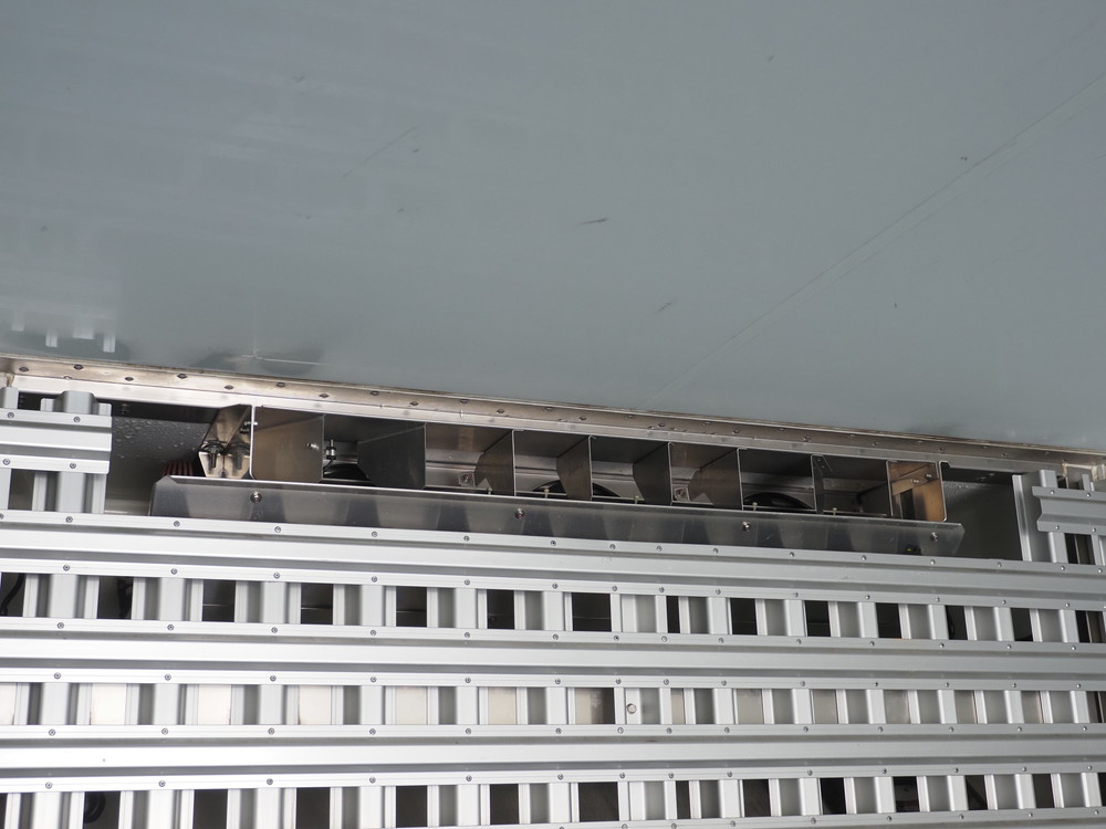 いすゞ ギガ 冷凍バン 大型 QPG-CYJ77B 年式 H28[写真18]