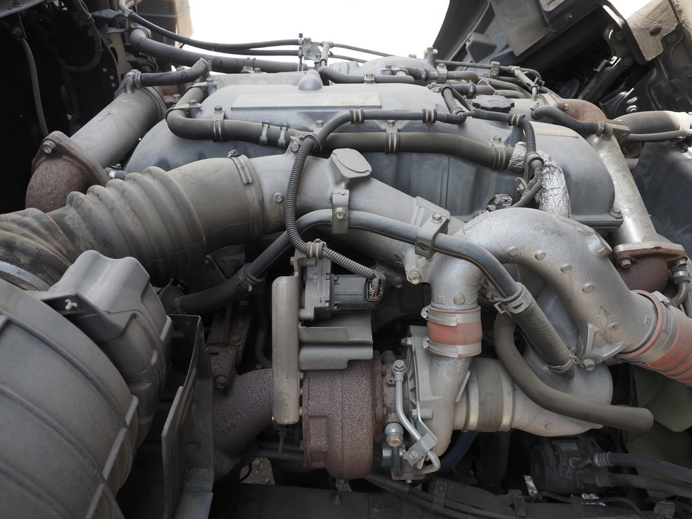 いすゞ ギガ ウイング車 大型 LKG-CYJ77A 年式 H23[写真47]