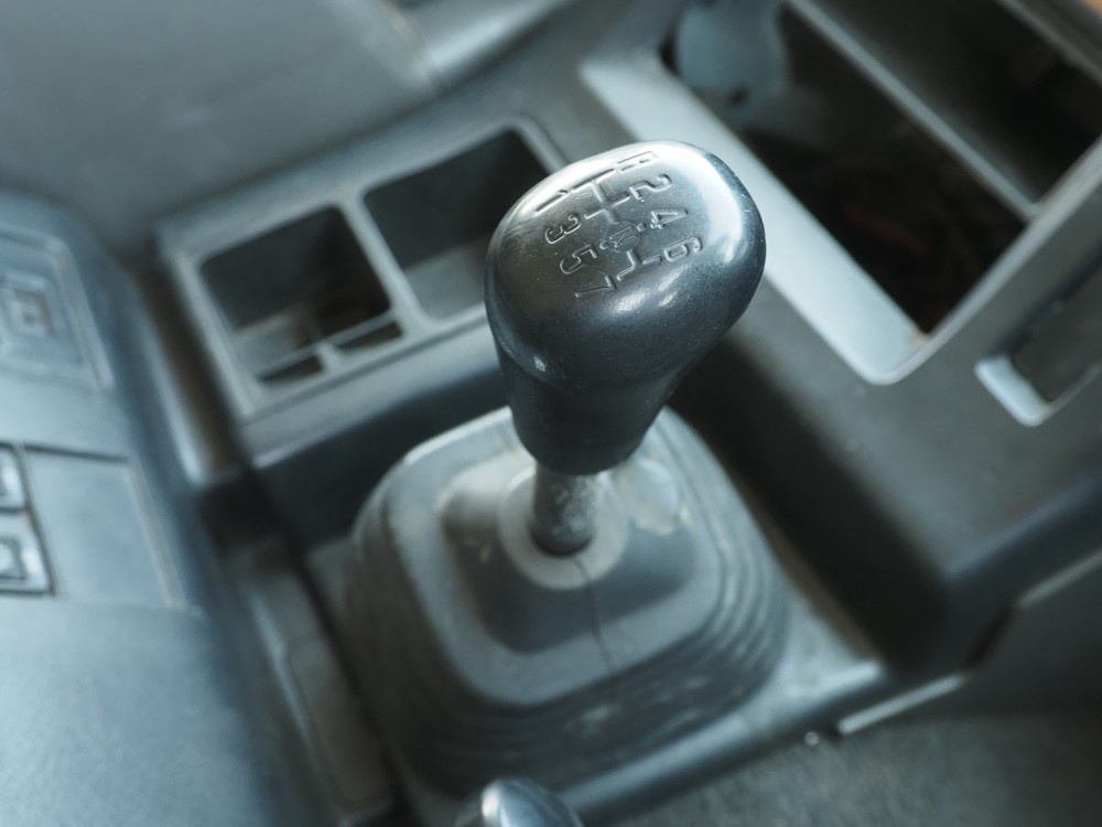 いすゞ ギガ ウイング車 大型 LKG-CYJ77A 年式 H23[写真31]