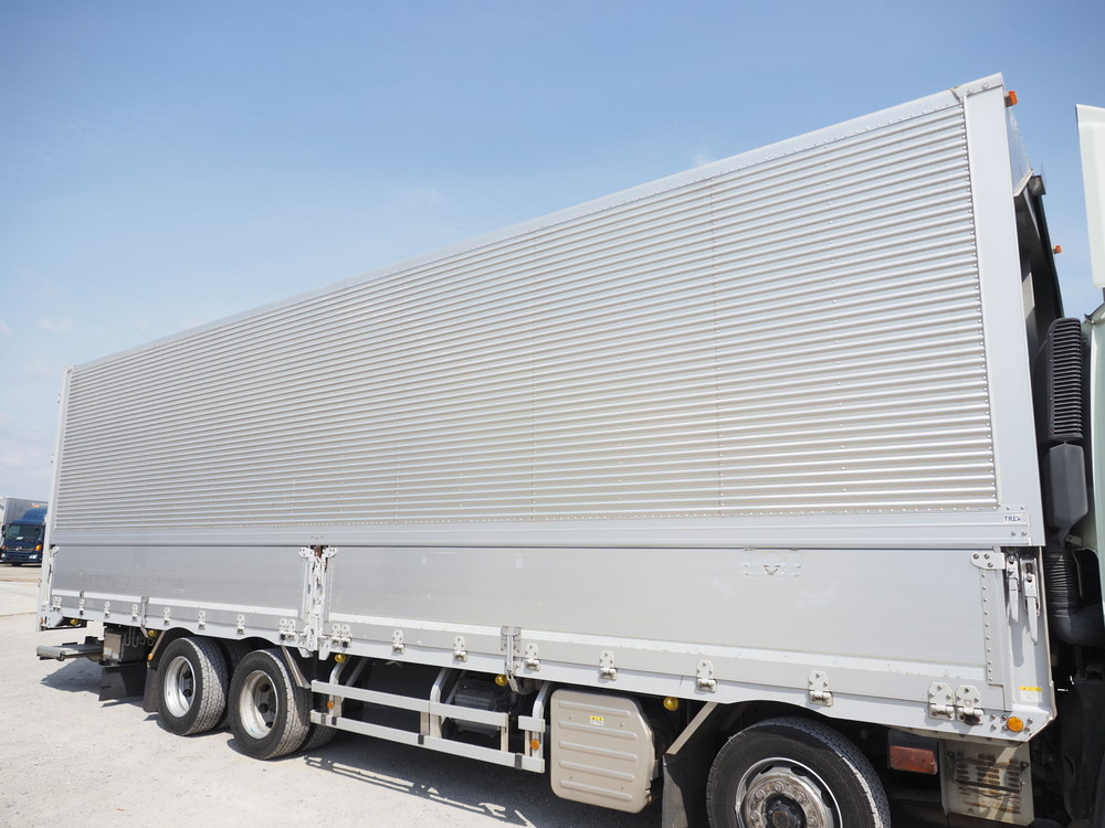 いすゞ ギガ ウイング車 大型 LKG-CYJ77A 年式 H23[写真08]