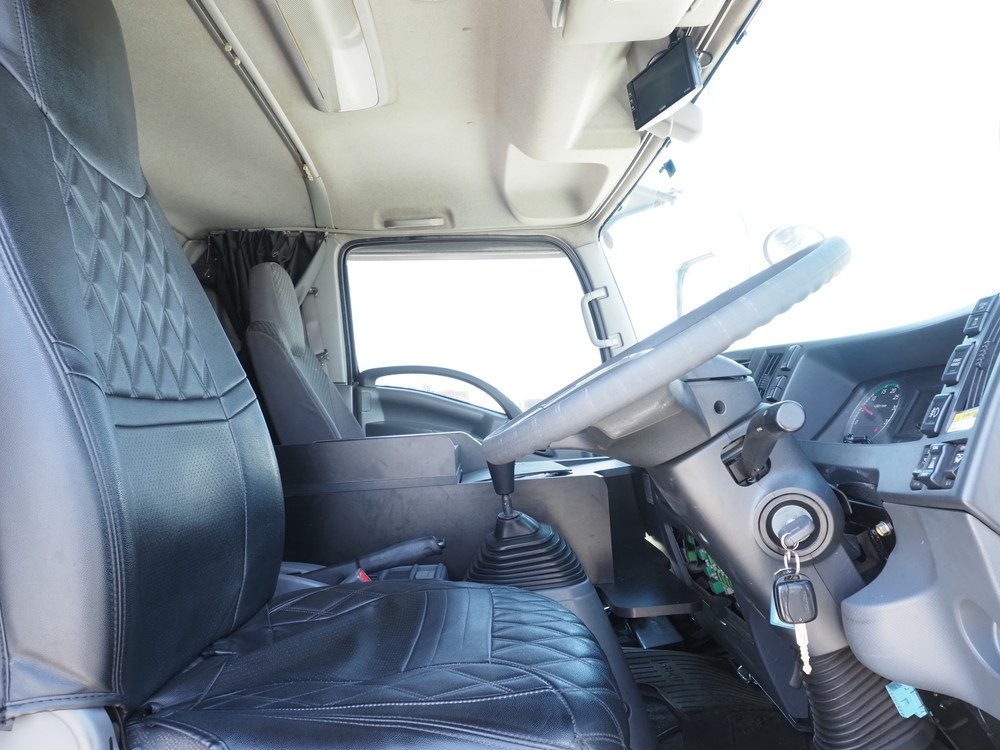 いすゞ フォワード ウイング車 中型 2RG-FRR90T2 年式 H30[写真35]