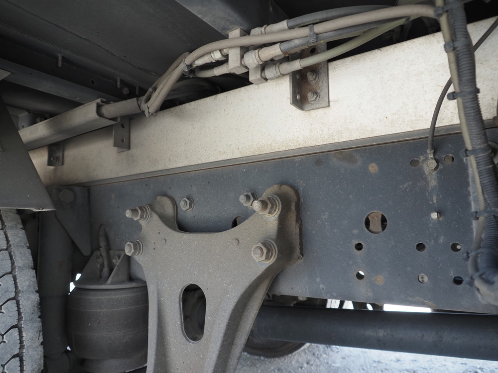 いすゞ フォワード ウイング車 中型 TKG-FRR90T2 年式 H29[写真46]