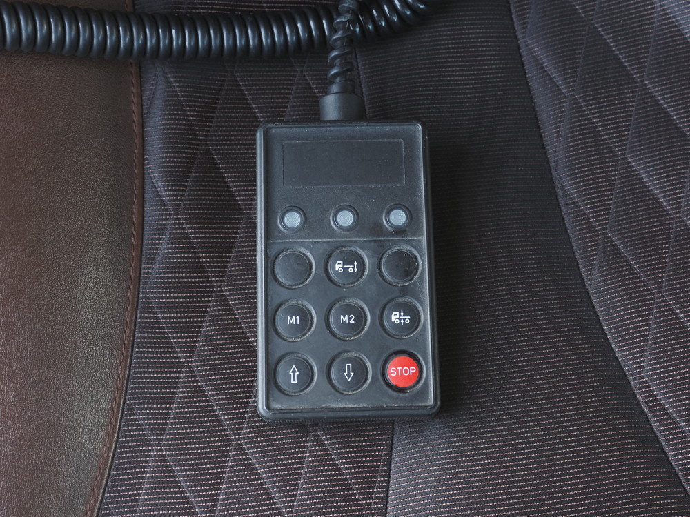 日野 プロフィア ウイング車 大型 2DG-FR1EHG 年式 H30[写真35]