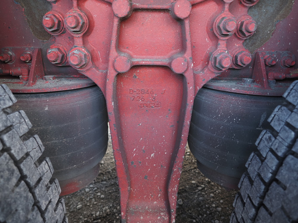 いすゞ ギガ ウイング車 大型 QKG-CYL77AA 年式 H26[写真48]