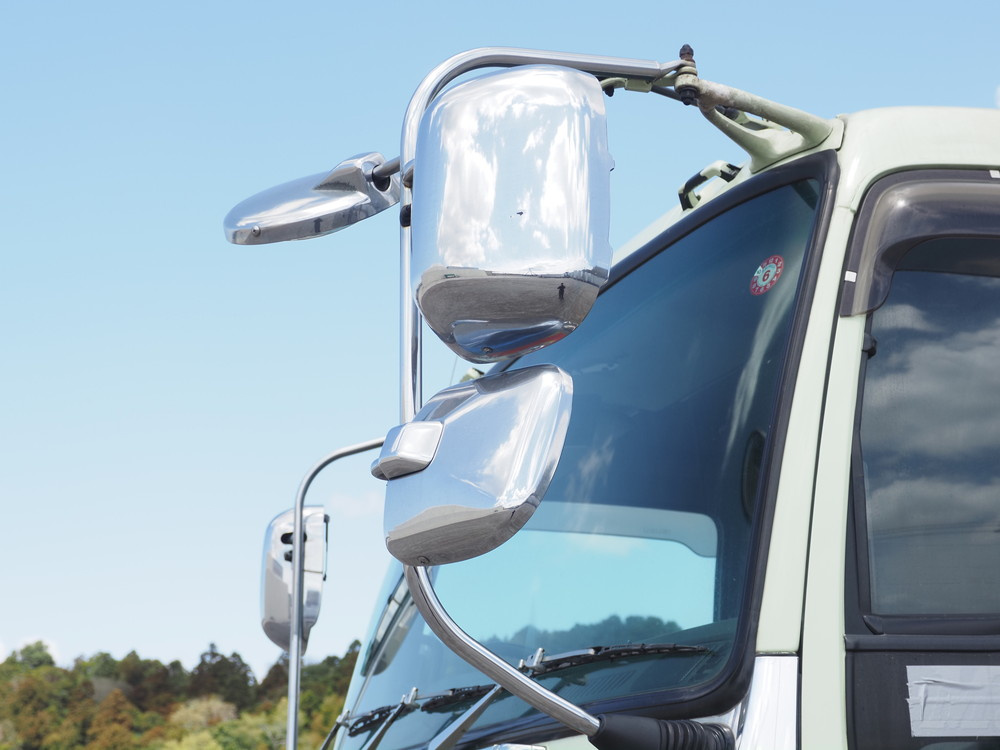 いすゞ ギガ ウイング車 大型 QKG-CYL77AA 年式 H26[写真10]